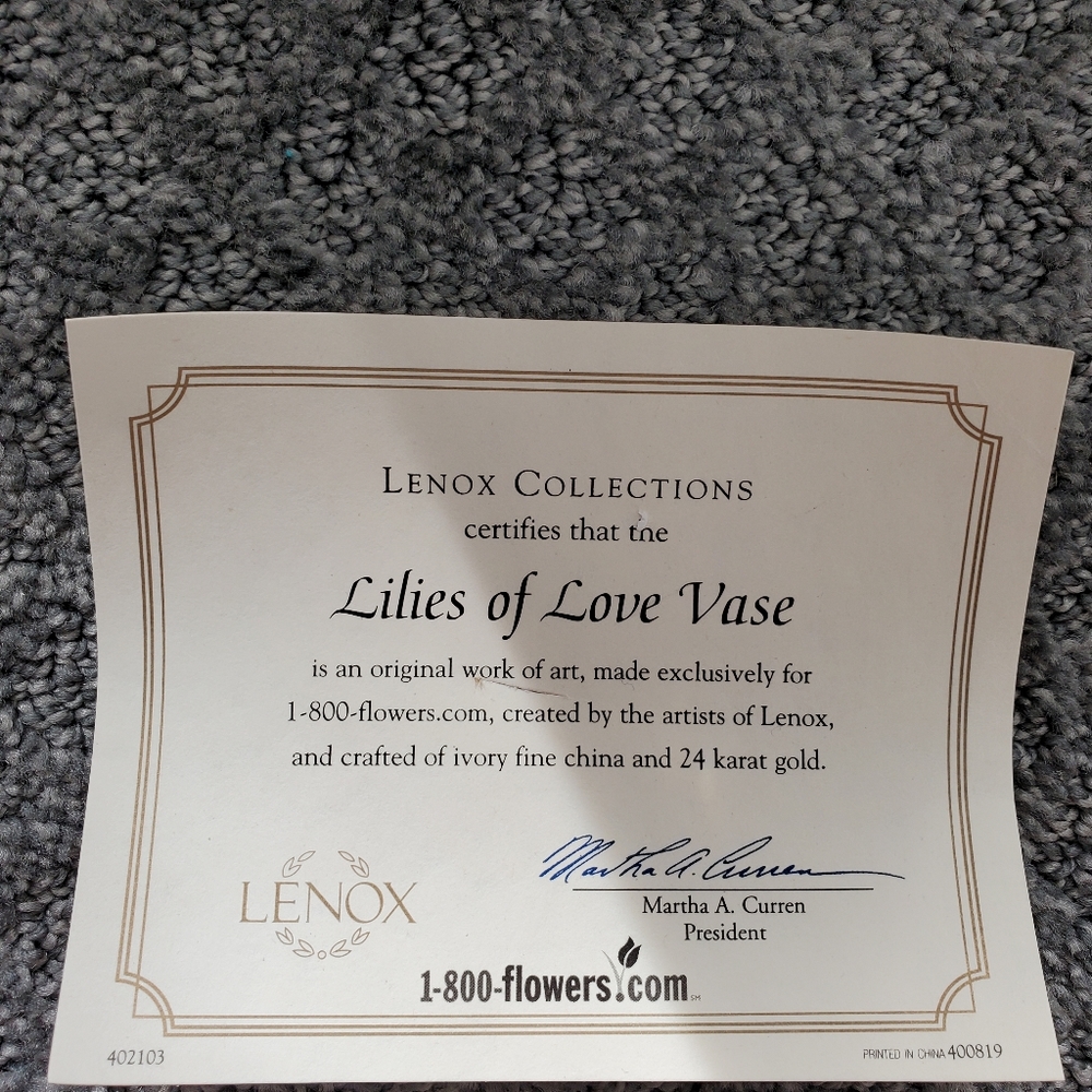 VTG New Lenox Lilies of Love Vase - Picture 4 of 4
